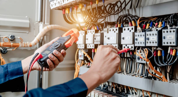 Best Circuit Breaker Repair  in Cathcart, WA